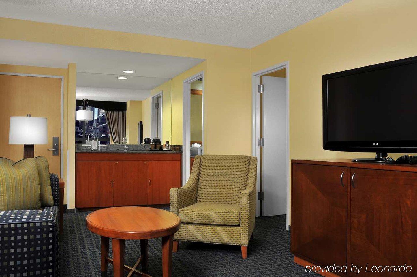 Doubletree Suites By Hilton Nyc - Times Square นิวยอร์ก ห้อง รูปภาพ