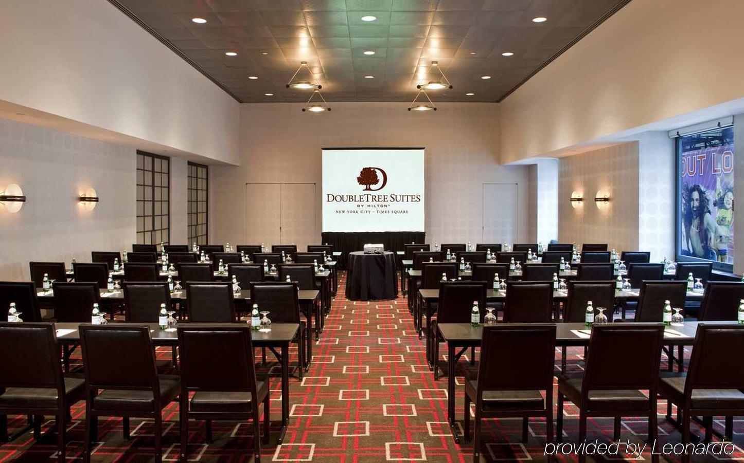 Doubletree Suites By Hilton Nyc - Times Square นิวยอร์ก ธุรกิจ รูปภาพ