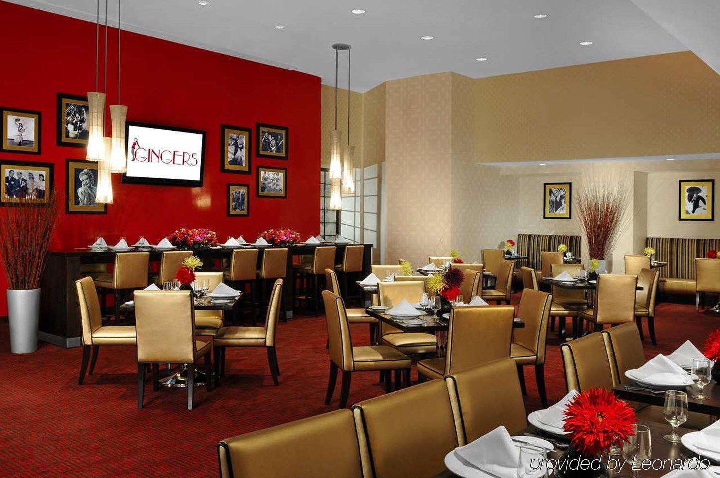 Doubletree Suites By Hilton Nyc - Times Square นิวยอร์ก ร้านอาหาร รูปภาพ