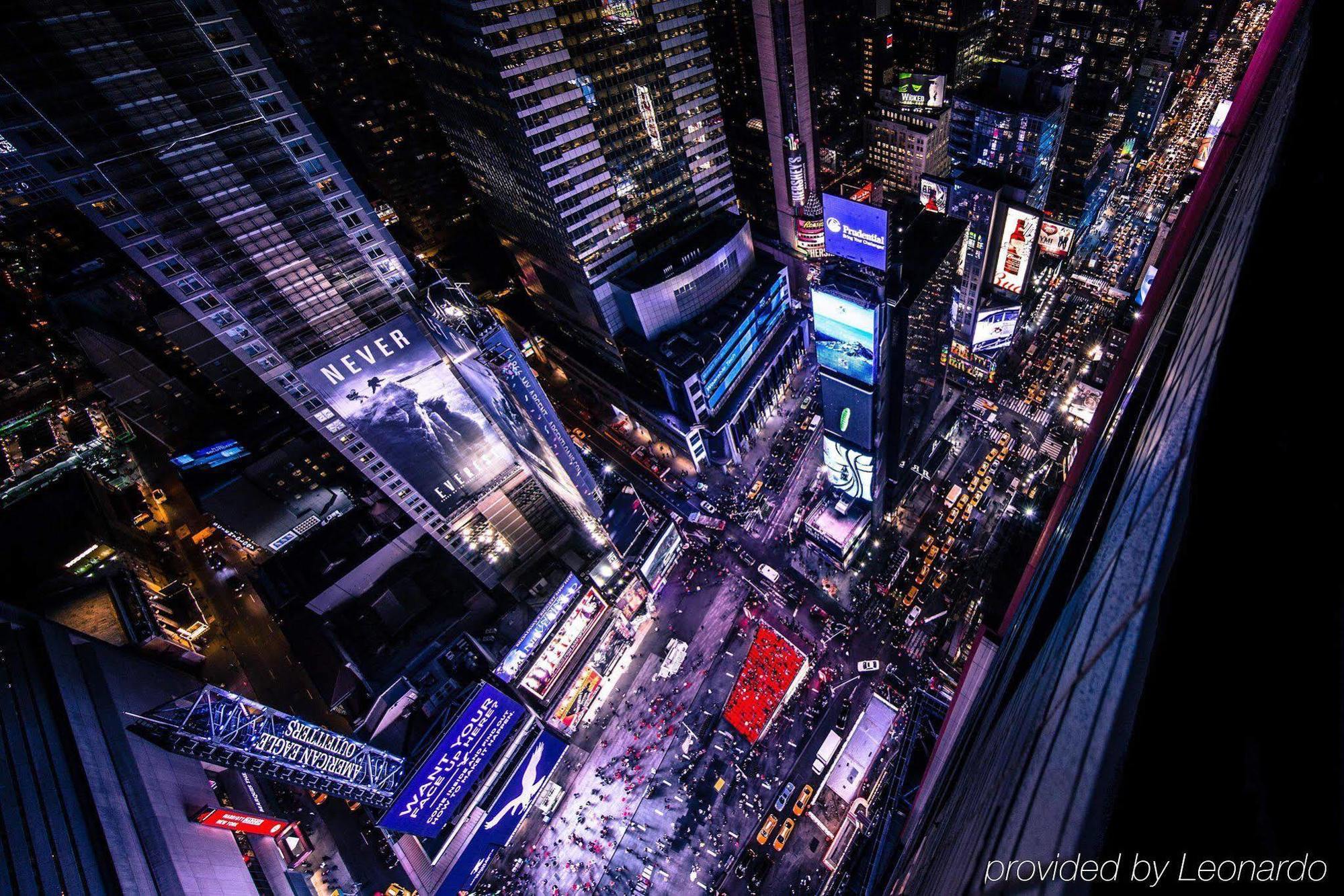 Doubletree Suites By Hilton Nyc - Times Square นิวยอร์ก ภายนอก รูปภาพ
