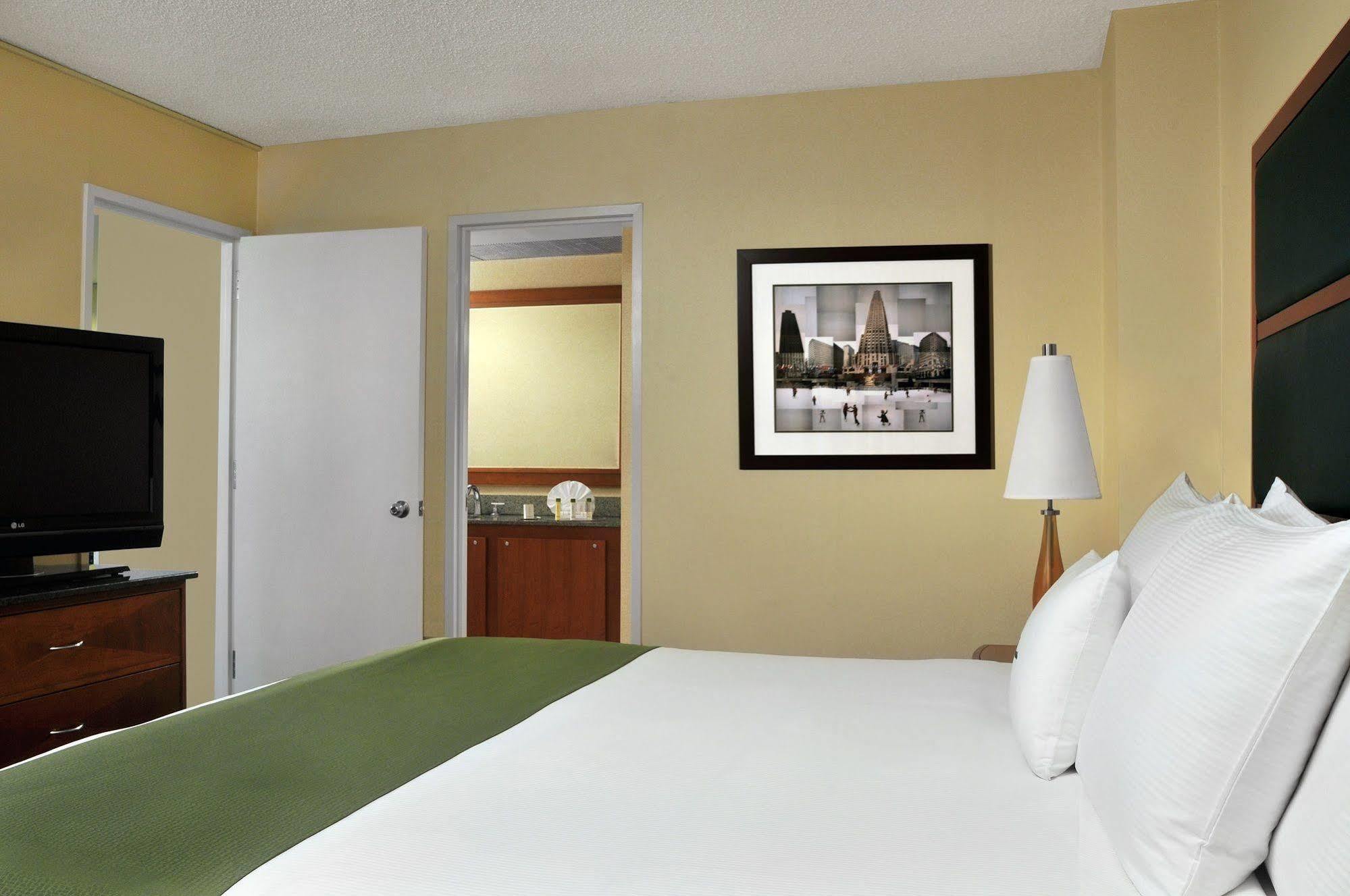 Doubletree Suites By Hilton Nyc - Times Square นิวยอร์ก ห้อง รูปภาพ